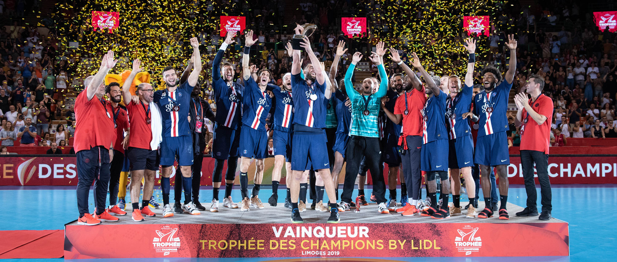 Samedi dernier à Limoges devant 4700 spectateurs, l'ailier gauche parisien a remporté son premier Trophée avec le PSG.