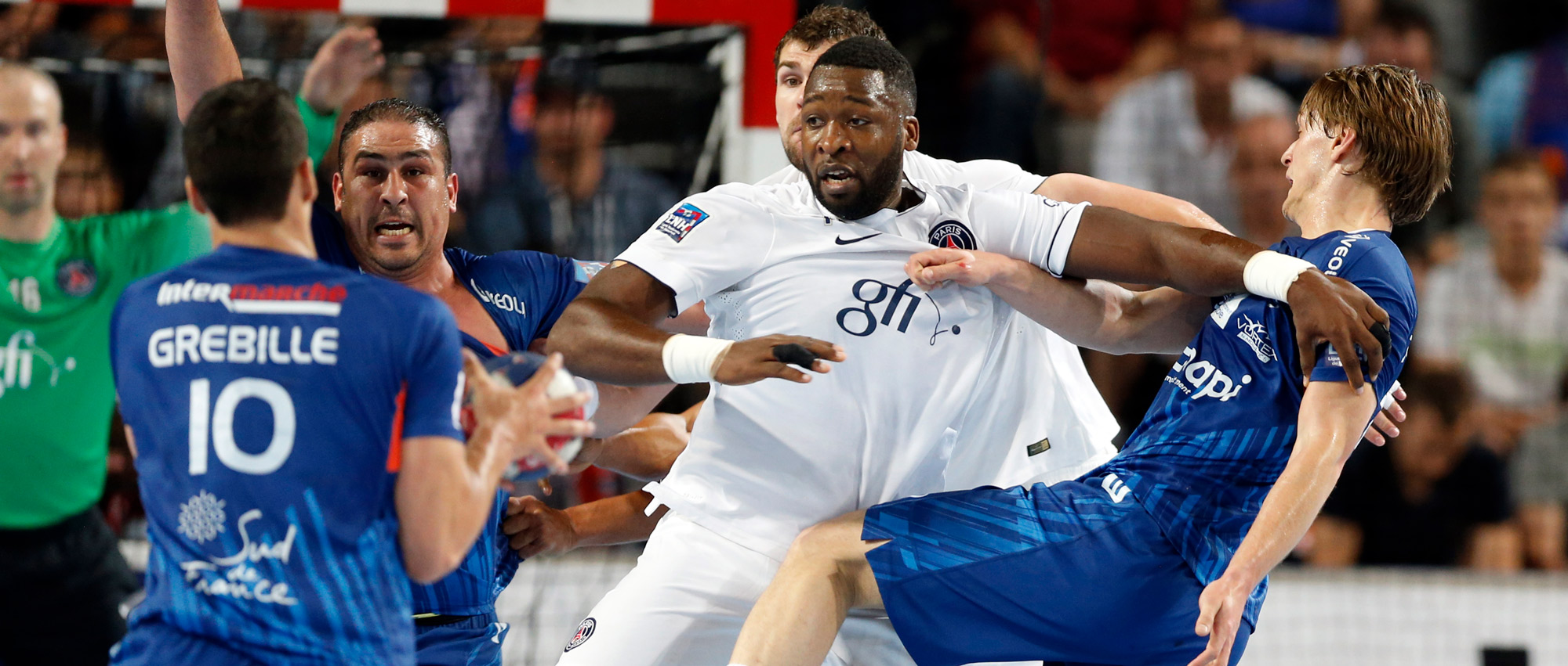 Zacharia N'Diaye a remporté deux fois le Championnat (2013, 2015) sous les couleurs du PSG.