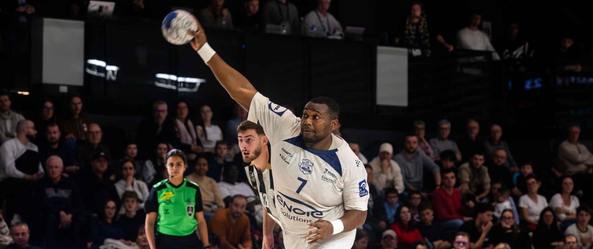 Massy s’impose à l’extérieur