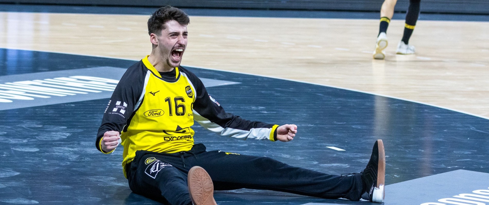 Chambéry remporte le choc, Paris s'en sort à Dunkerque